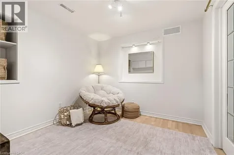 329 Plains Road West Burlington ON L7T 1G1