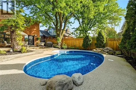 329 Plains Road West Burlington ON L7T 1G1