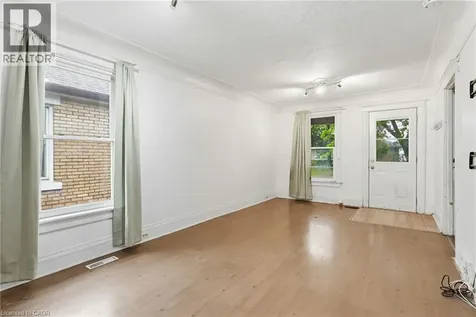 46 East 16th Street Hamilton ON L9A 4H9