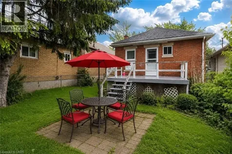 46 East 16th Street Hamilton ON L9A 4H9