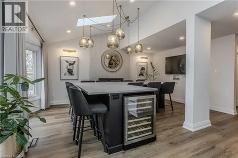3199 Desmond Drive Burlington ON L7M 3N1