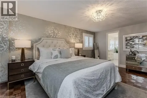 3199 Desmond Drive Burlington ON L7M 3N1