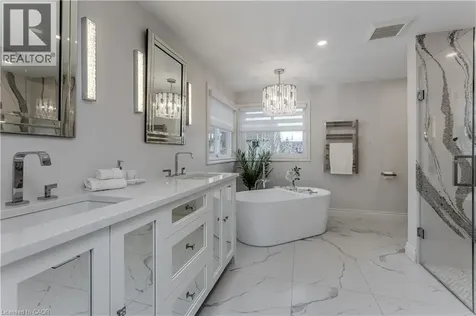 3199 Desmond Drive Burlington ON L7M 3N1