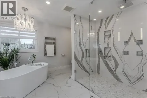 3199 Desmond Drive Burlington ON L7M 3N1