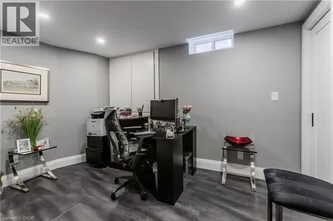 3199 Desmond Drive Burlington ON L7M 3N1