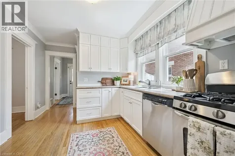 793 Belmont Avenue West Kitchener ON N2M 1P5