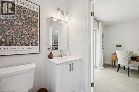 793 Belmont Avenue West Kitchener ON N2M 1P5