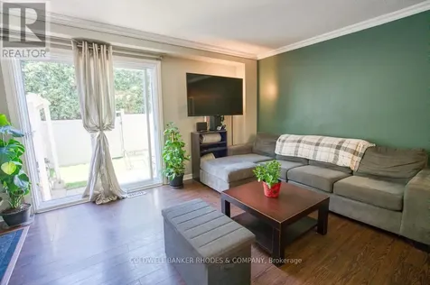 1960 Garden Park Lane Ottawa ON K1B 5B2