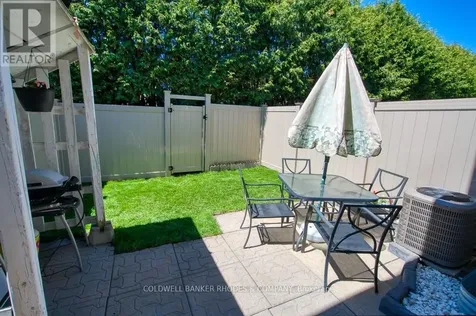 1960 Garden Park Lane Ottawa ON K1B 5B2