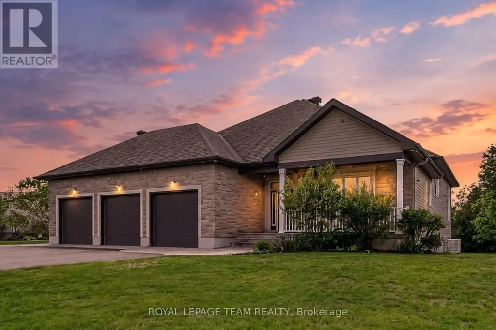 568 Pennycross Lane Ottawa ON K0A 1L0