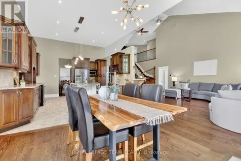 568 Pennycross Lane Ottawa ON K0A 1L0