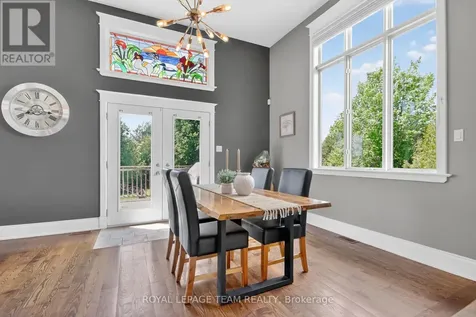 568 Pennycross Lane Ottawa ON K0A 1L0