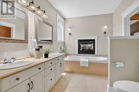 568 Pennycross Lane Ottawa ON K0A 1L0