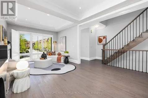 57 Kenneth Wood Crescent Toronto (newtonbrook East) ON M2N 0K3