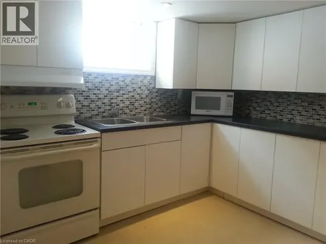 49 West 3rd Street Hamilton ON L9C 3K1