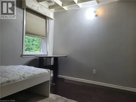 49 West 3rd Street Hamilton ON L9C 3K1