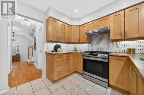 27 Inwood Drive Ottawa ON K2M 1Z5