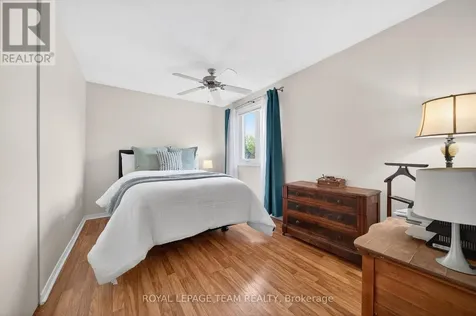 27 Inwood Drive Ottawa ON K2M 1Z5