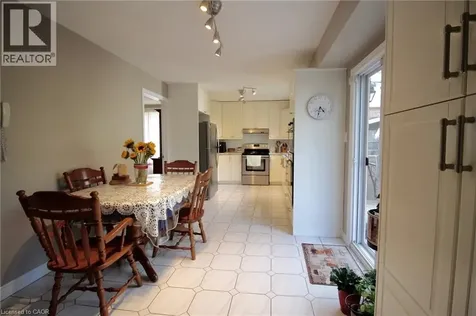 153 Meadowbrook Drive Ancaster ON L9G 4S9