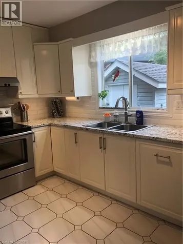 153 Meadowbrook Drive Ancaster ON L9G 4S9