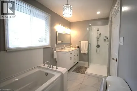 153 Meadowbrook Drive Ancaster ON L9G 4S9
