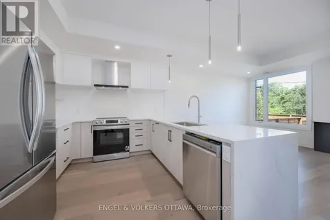 75A Granton Avenue Ottawa ON K2G 1W9