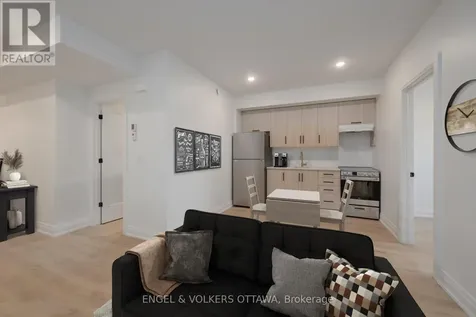 75A Granton Avenue Ottawa ON K2G 1W9