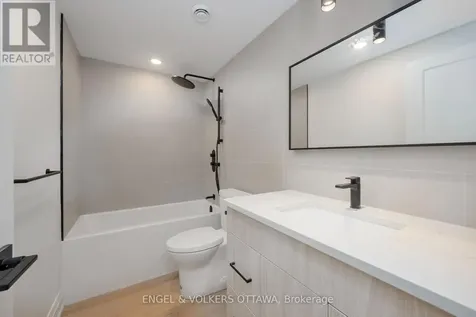 75A Granton Avenue Ottawa ON K2G 1W9
