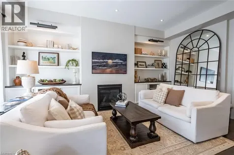 190 Dorval Drive Oakville ON L6K 0H3