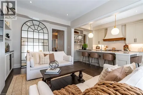 190 Dorval Drive Oakville ON L6K 0H3