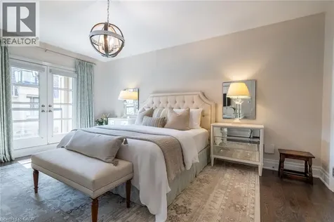 190 Dorval Drive Oakville ON L6K 0H3