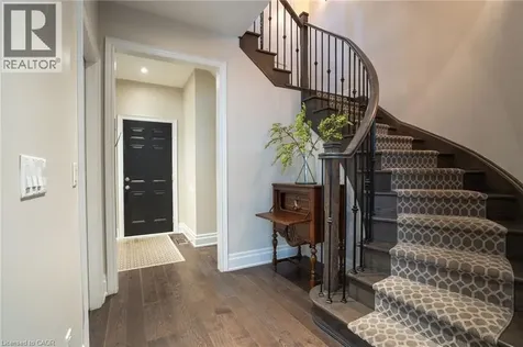 190 Dorval Drive Oakville ON L6K 0H3