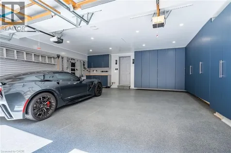 190 Dorval Drive Oakville ON L6K 0H3