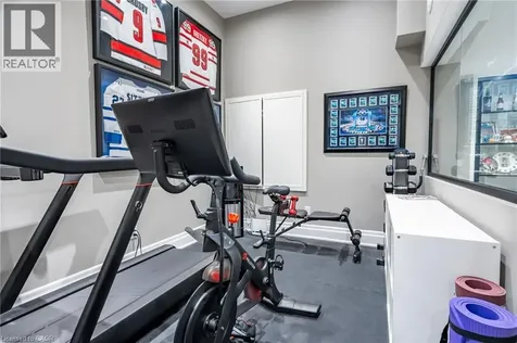 190 Dorval Drive Oakville ON L6K 0H3