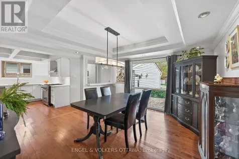 35 Riopelle Court Ottawa ON K2K 1J2
