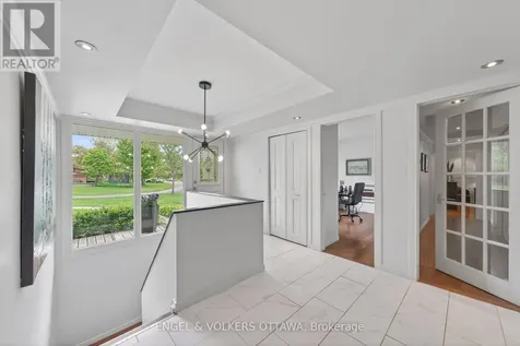 35 Riopelle Court Ottawa ON K2K 1J2