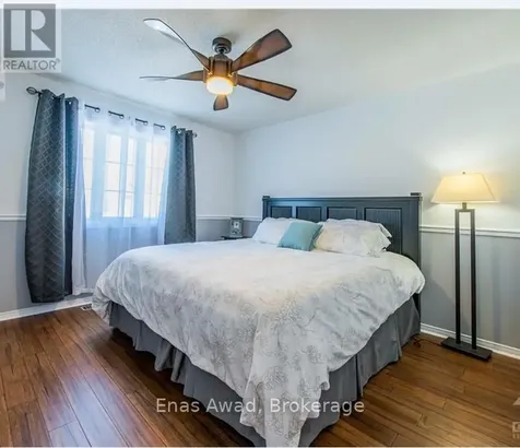 19 Farmfield Crescent Ottawa ON K2M 2S9