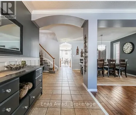 19 Farmfield Crescent Ottawa ON K2M 2S9