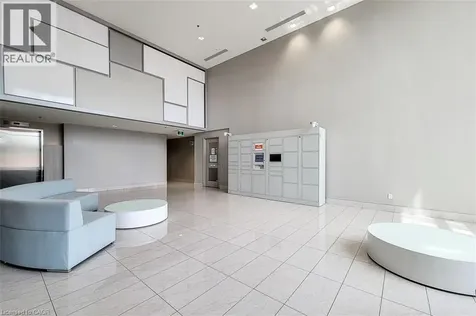 2093 Fairview Street Burlington ON L7R 2C8