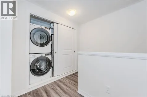 616 Benninger Drive Kitchener ON N2E 0K5