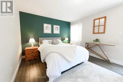 37 Marilyn Avenue North Wasaga Beach ON L9Z 2Y5