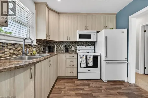 10 Frederick Street St. Catharines ON L2S 2S2