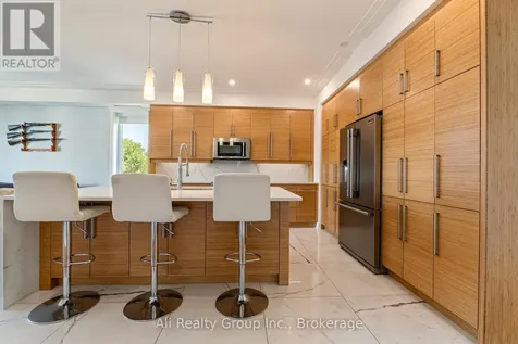 69 Donald Street Ottawa ON K1K 1N3