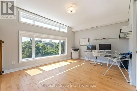 69 Donald Street Ottawa ON K1K 1N3