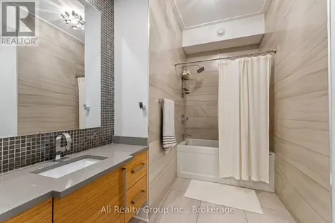 69 Donald Street Ottawa ON K1K 1N3