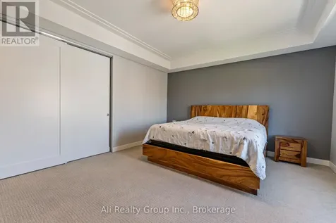 69 Donald Street Ottawa ON K1K 1N3