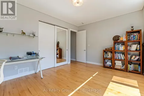 69 Donald Street Ottawa ON K1K 1N3