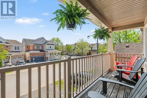 518 Shawondasee Street Ottawa ON K2S 0K5