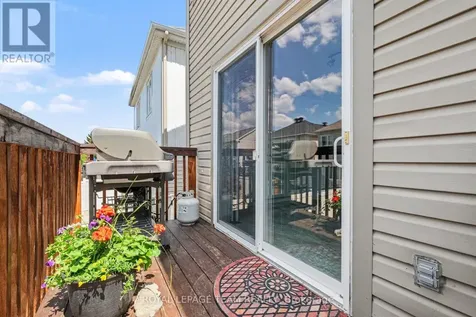 518 Shawondasee Street Ottawa ON K2S 0K5
