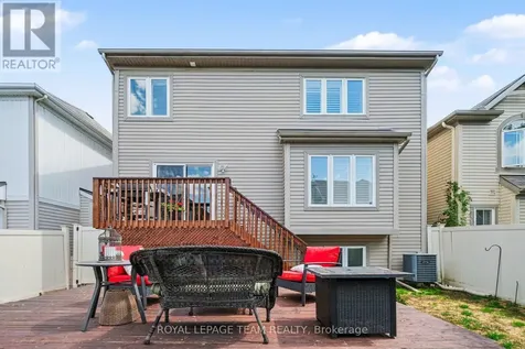 518 Shawondasee Street Ottawa ON K2S 0K5